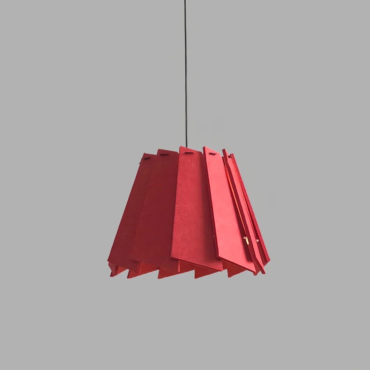 RotatingLeafAcousticPendantLight