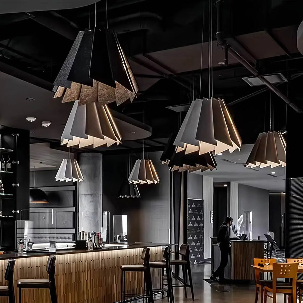 RotatingLeafAcousticPendantLight