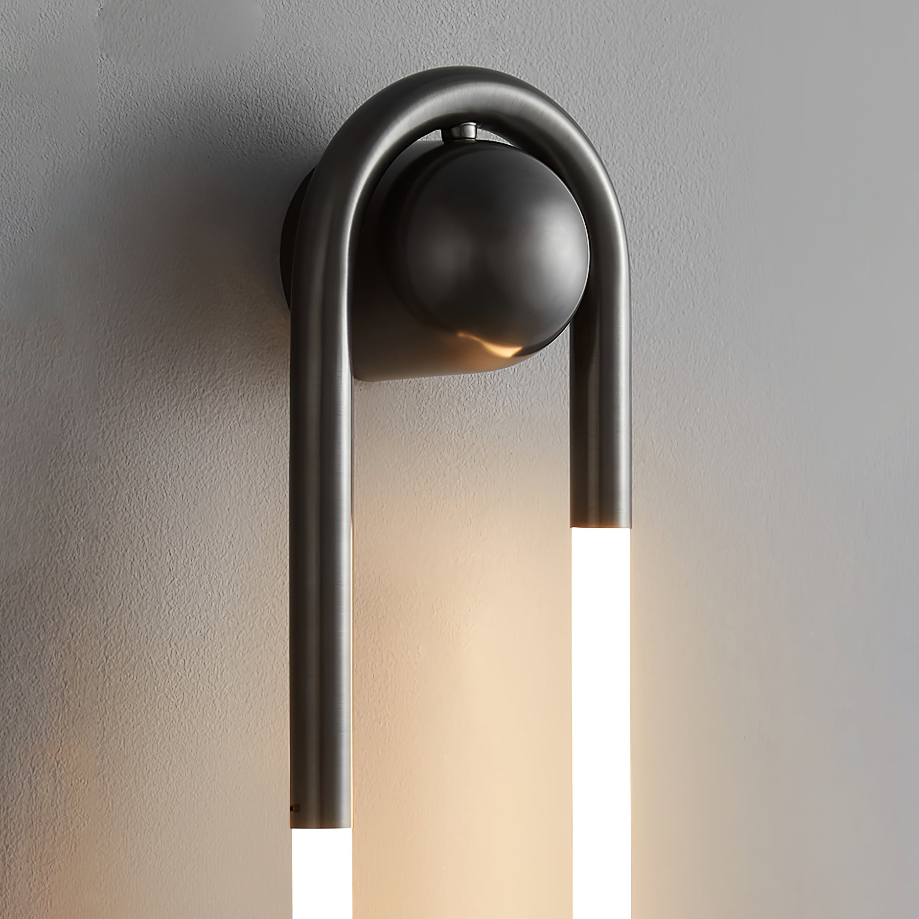 Rudi Loop Wall Lamp