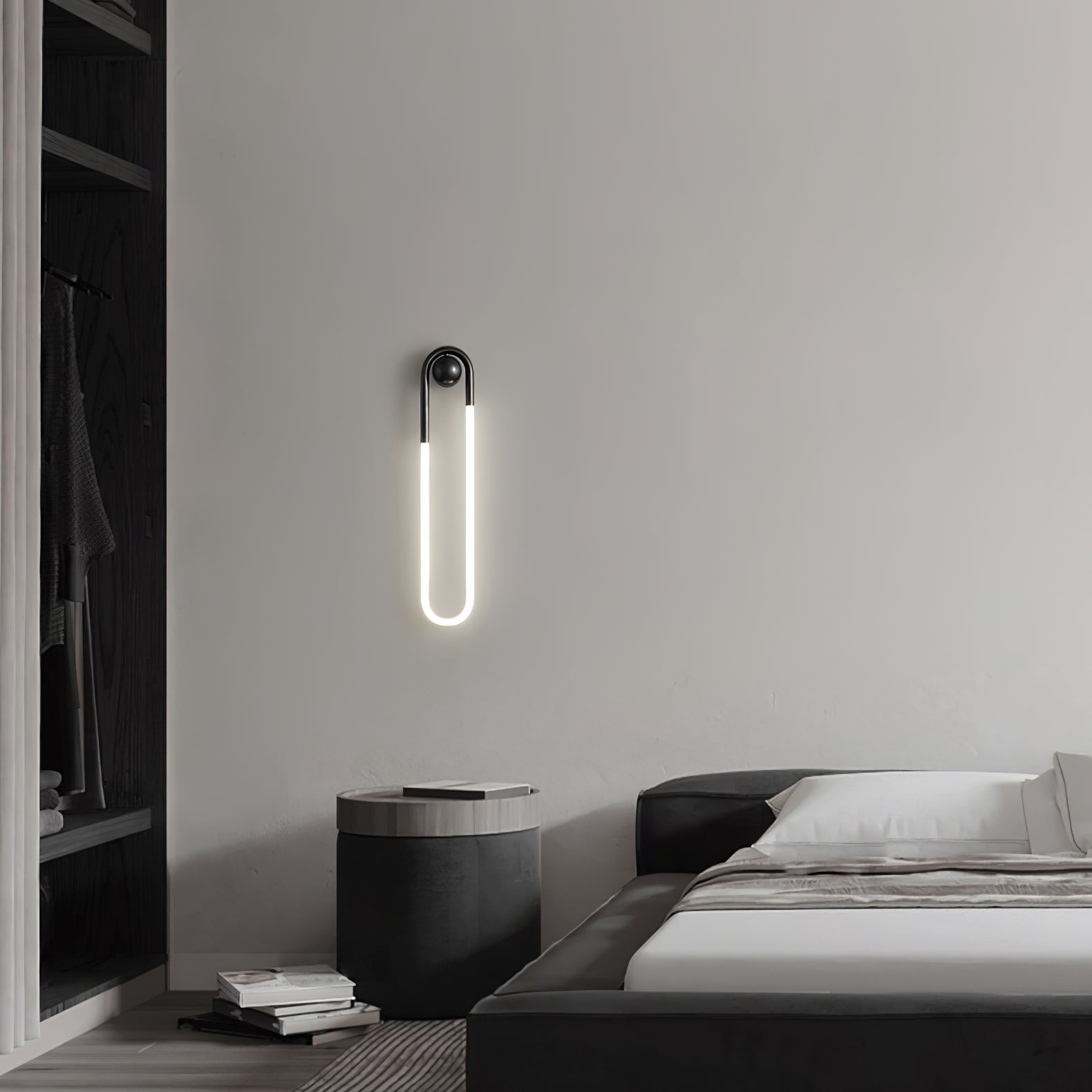 Rudi Loop Wall Lamp