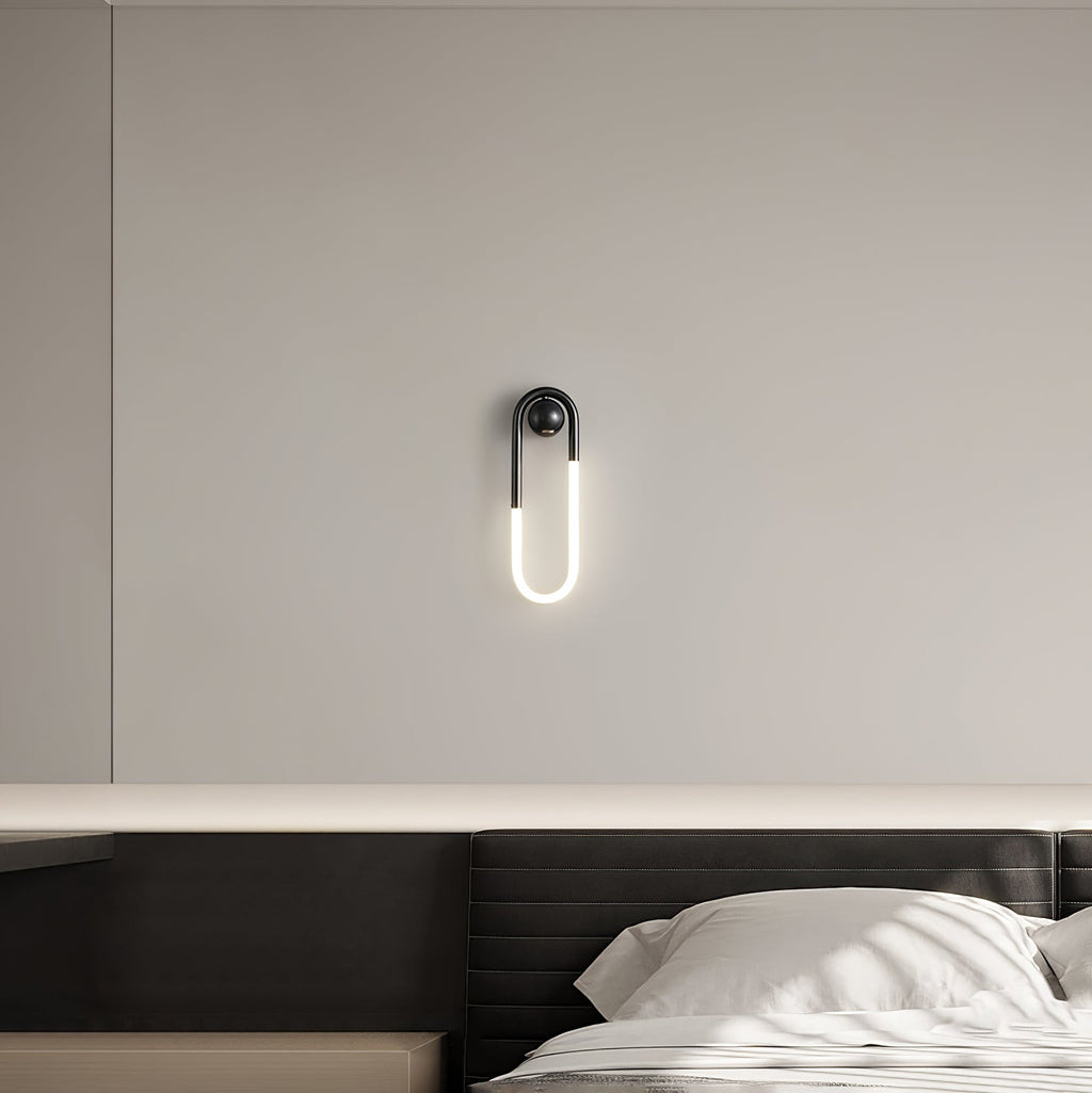 Rudi Loop Wall Lamp