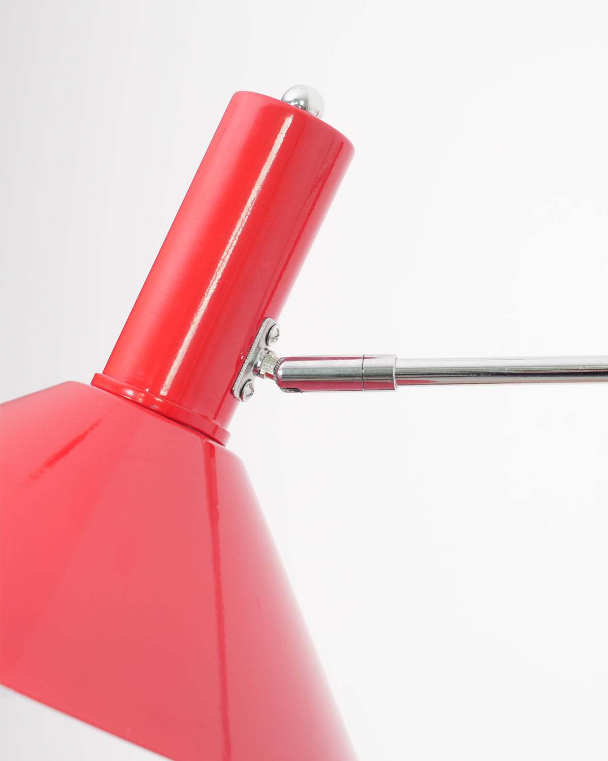 Anvia Plug In Wall Lamp